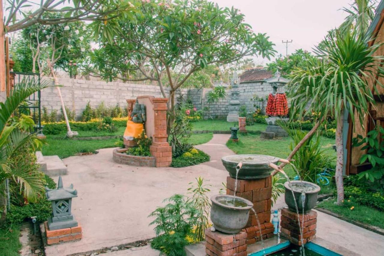 Maha Nusa Menjangan Banyuwedang Exterior foto